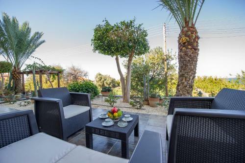 Georgias Apartments