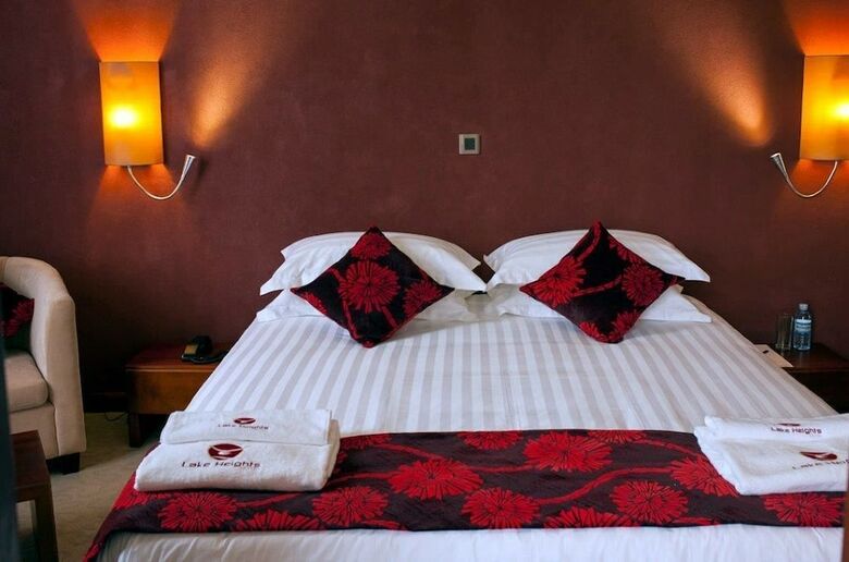 Lake Heights Hotel Entebbe