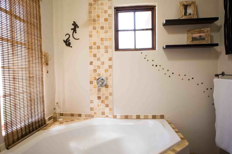Posada Mziki Safari Lodge