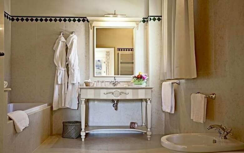 Posada Borgo Cond� Wine Resort