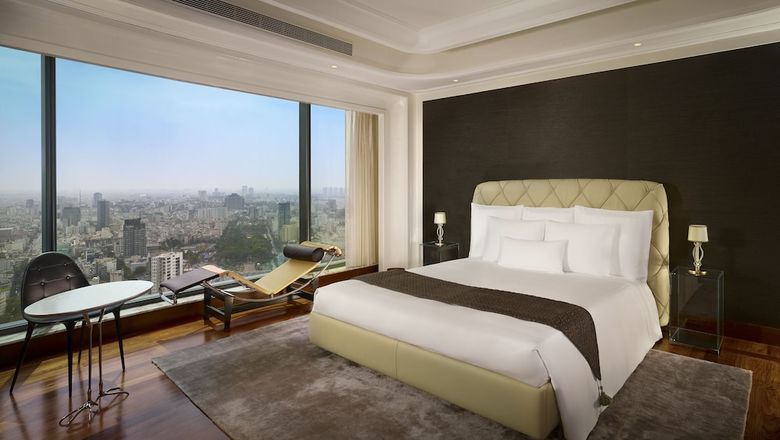 Hotel The Reverie Saigon