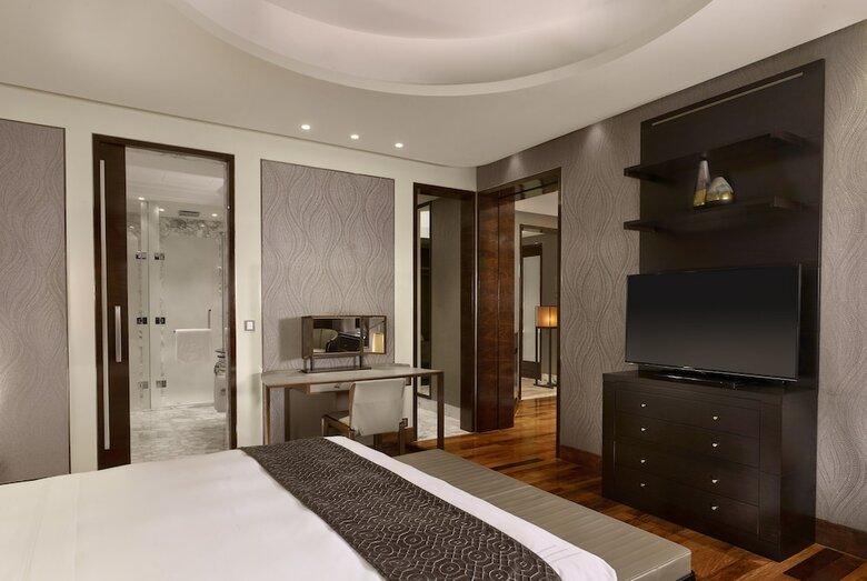 Hotel The Reverie Saigon