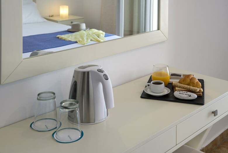 Hotel Kanale's Rooms And Suites