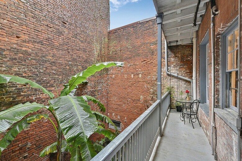 French Quarter Mansion Boutique Hotel