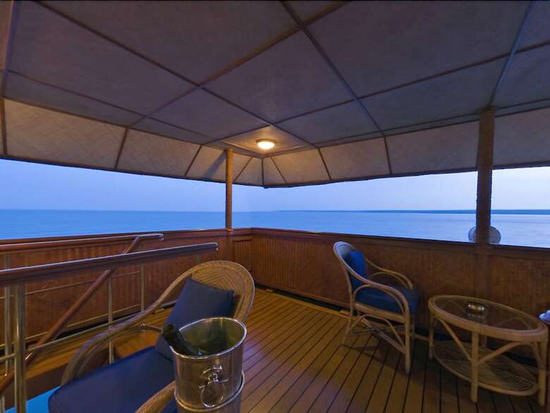 The Oberoi Vrinda, Luxury Kerala Cruiser