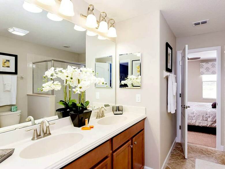Loyalty Vacation Homes Davenport