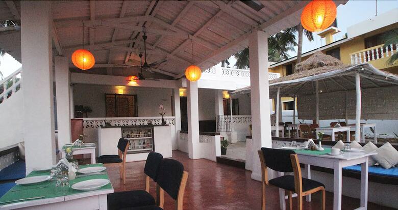 Hotel Ocean View Goan Beach House