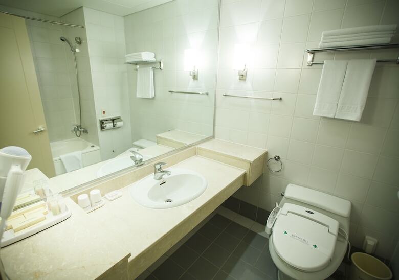Queen Vell Hotel & Wedding