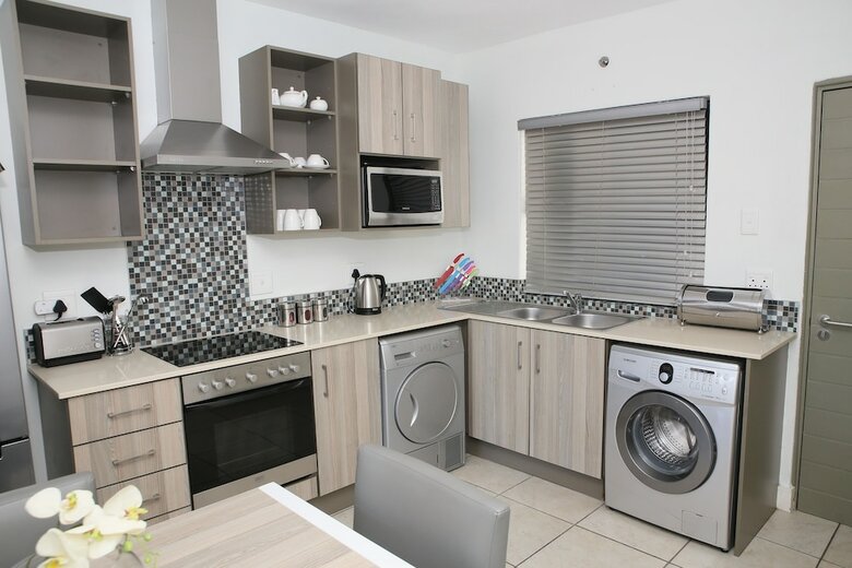 Apartamentos C.a.g The Cube