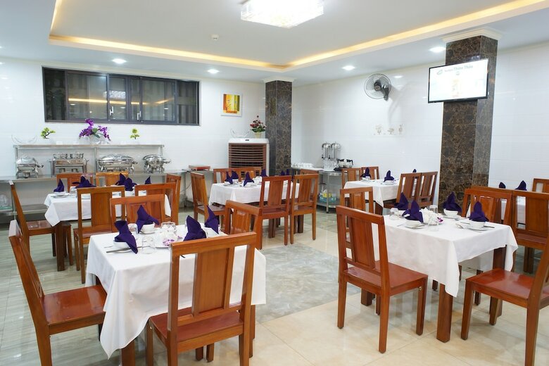 Hotel La Maison Da Nang Beach
