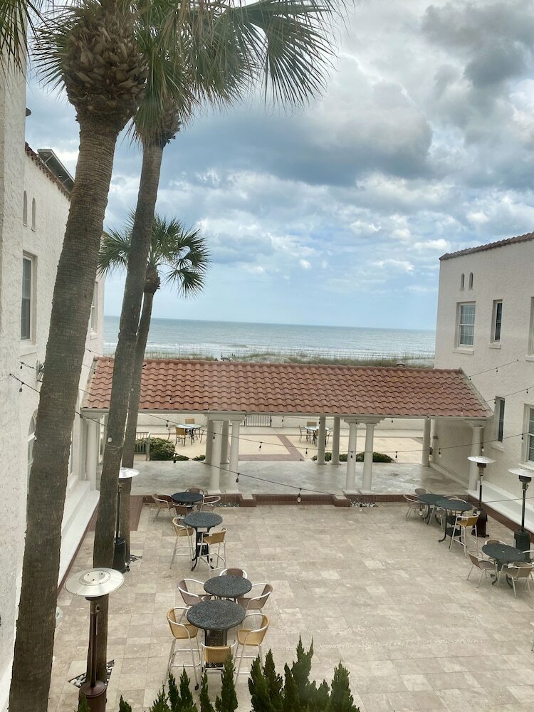 Casa Marina Hotel
