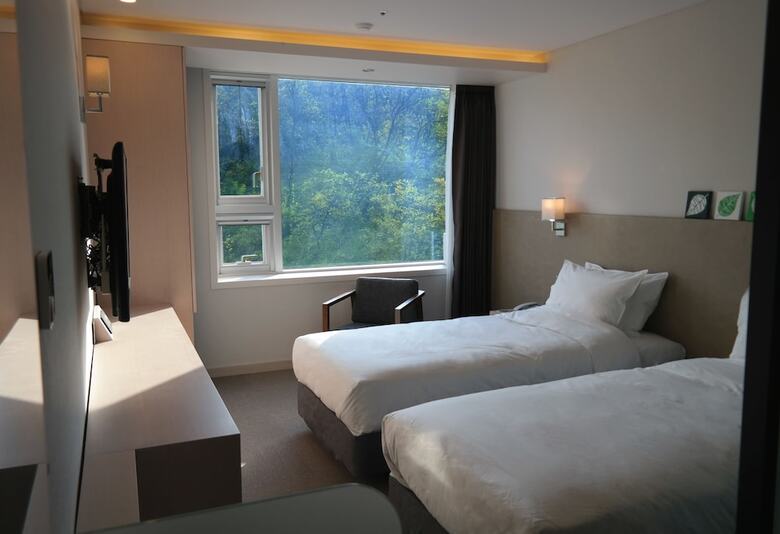 Cs Avenue Hotel