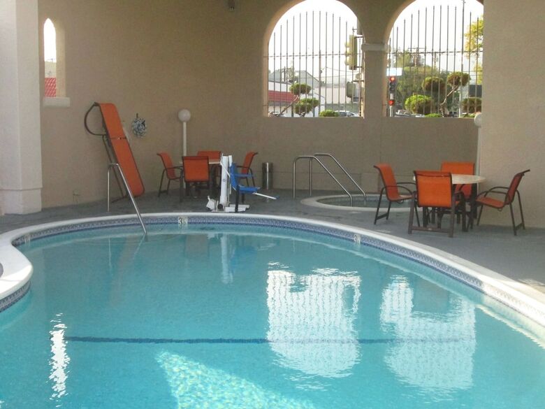 Motel Best Western Pasadena Royale Inn & Suites