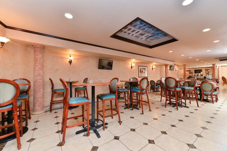 Hotel Holiday Inn Rancho Cordova