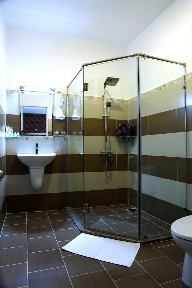 Thien Ha Hotel And Apartment