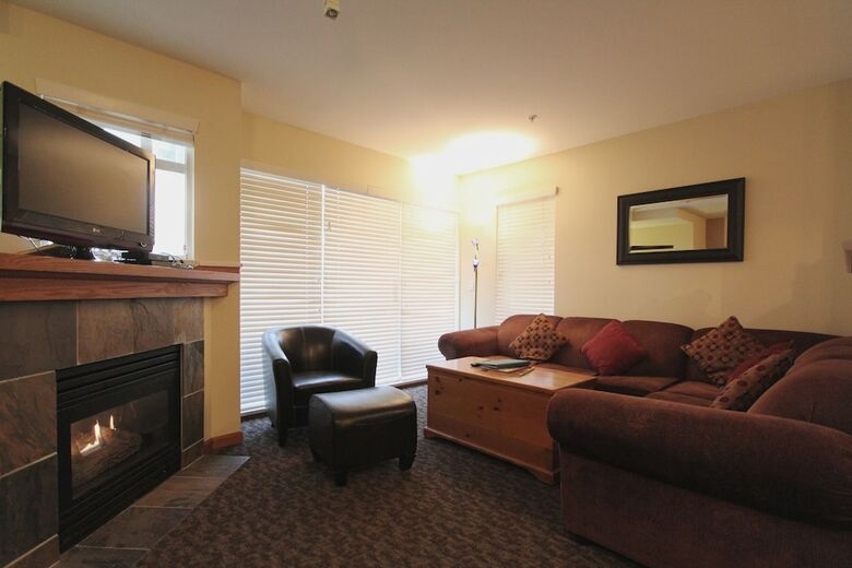 Accommodations By Whistler Retreats