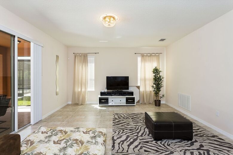 Wonderful Single Vacation Home With Pool Bv0281