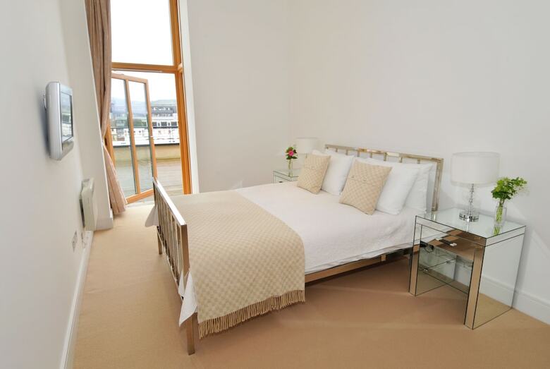 Highland Apartments By Mansley