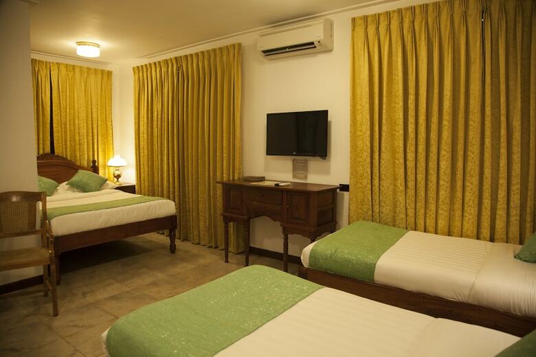 Hotel Felicidad