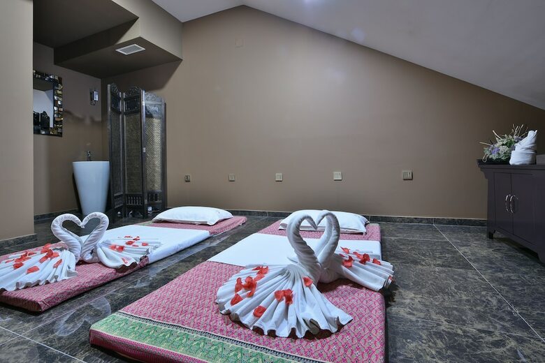 Hotel Bushi Resort & Spa