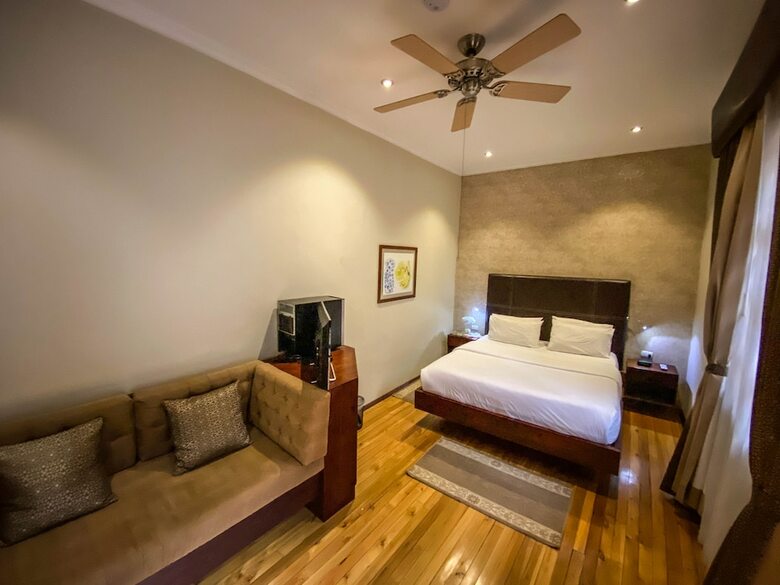 Hotel Santa Lucia House - Forum