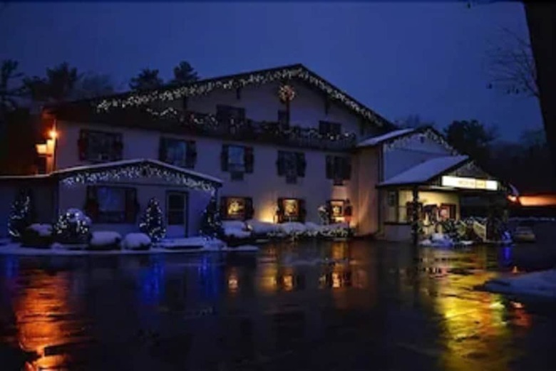 Hotel Pine Dale Motor Inn