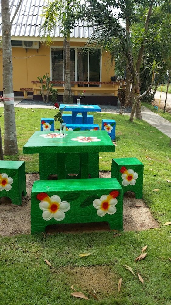 Hotel Khaolak Summer House Resort 2