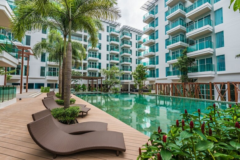 Hotel Fishermen's Harbour Urban Resort
