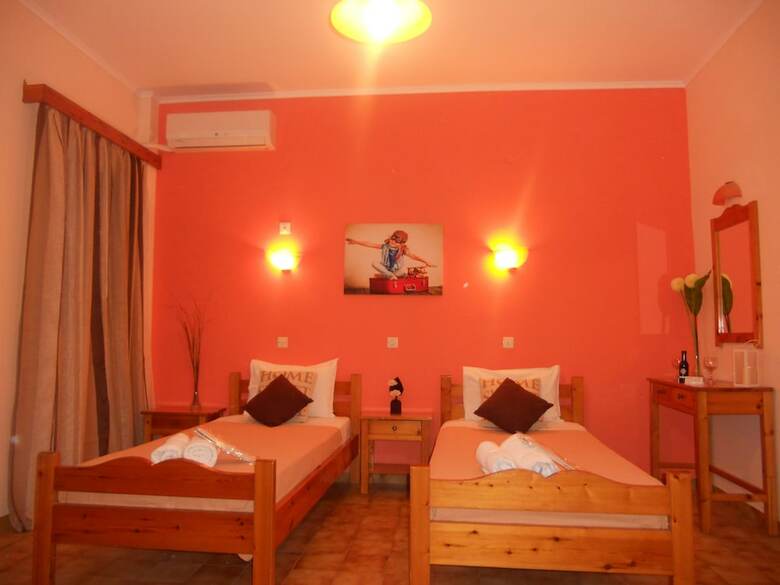 Aparthotel Elli-marina Studios & Apartments