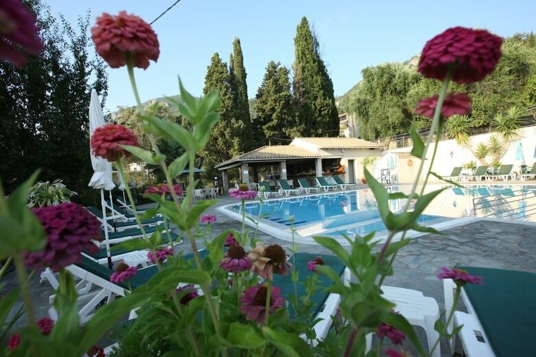 Aparthotel Elli-marina Studios & Apartments