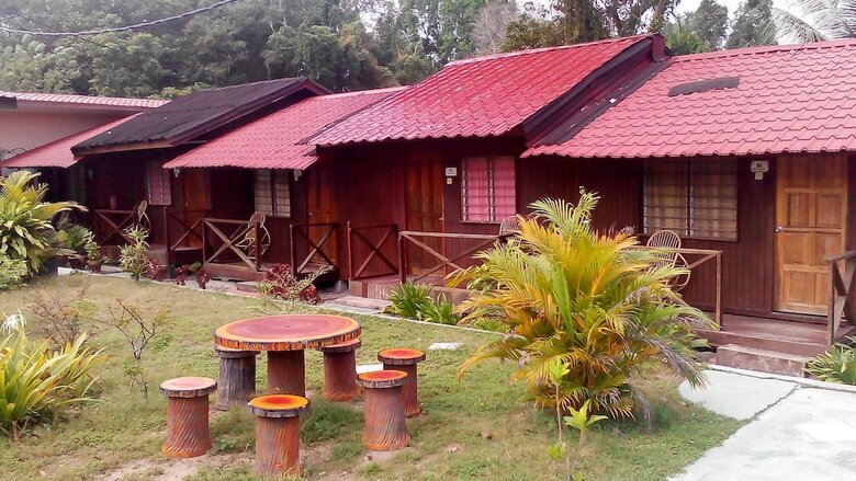 Hotel Purnama Beach Resort