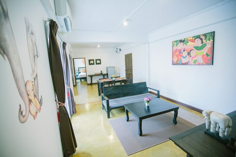 Hotel The Odyssey Serviced Apartment