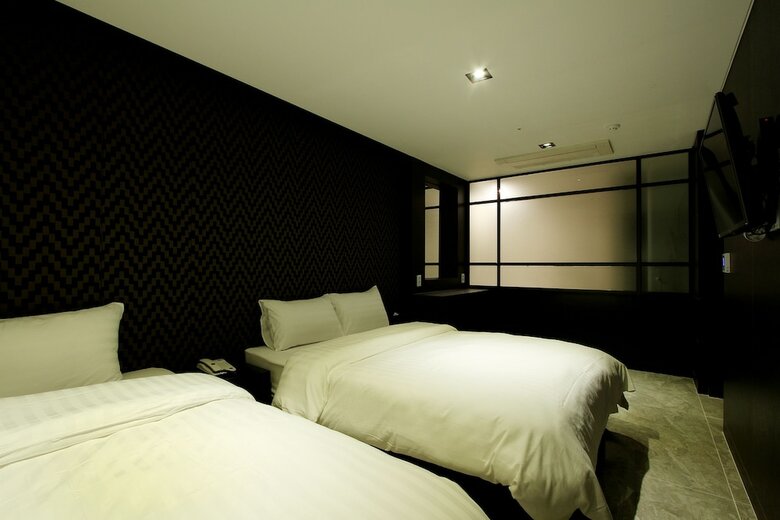 R.lee Suite Hotel Songdo