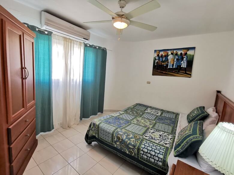 Villa Los Corales Tropical Beach Resort & Spa