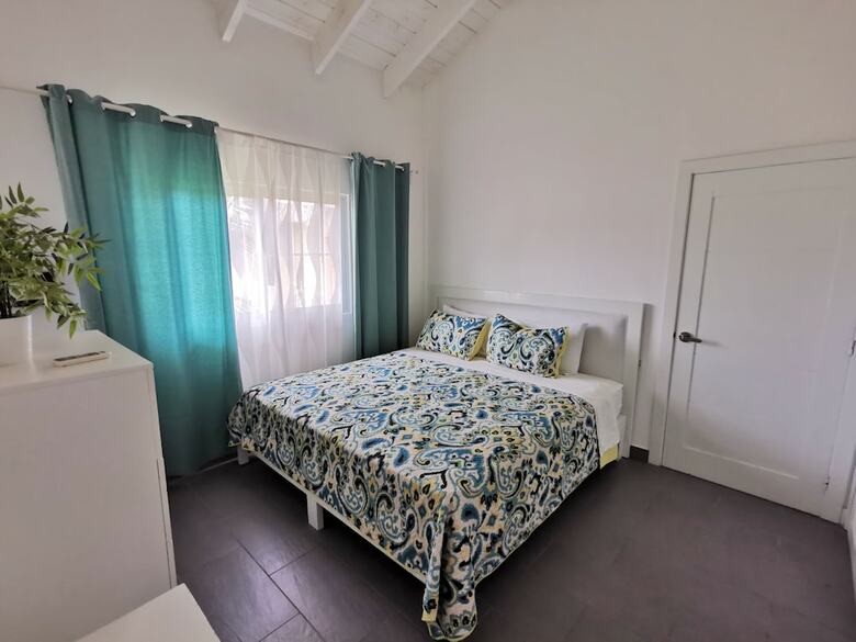 Villa Los Corales Tropical Beach Resort & Spa