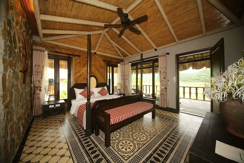 Hotel Mai Chau Ecolodge