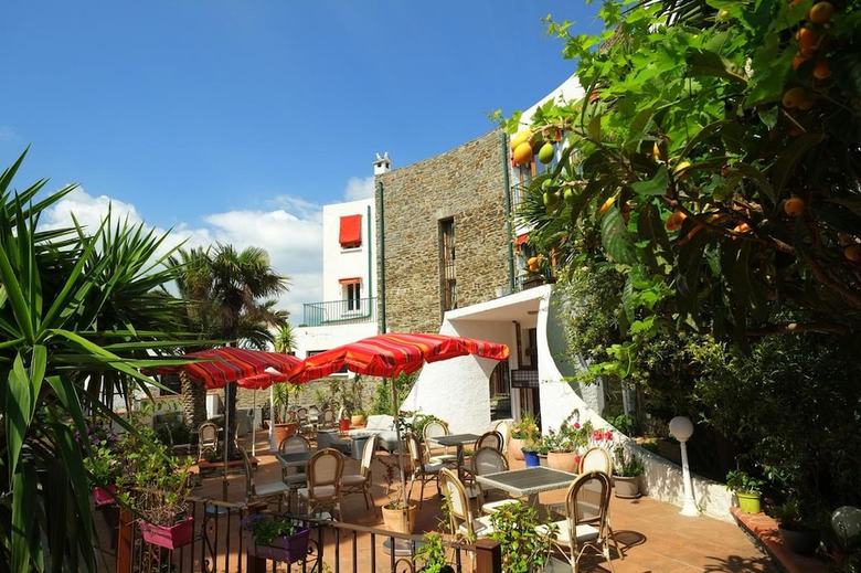 Hotel H�tel Le Catalan Restaurant Le Miradou