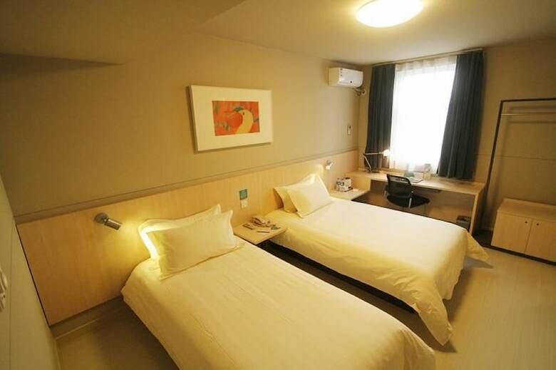 Hotel Jinjiang Inn Changzhi Bayi Square