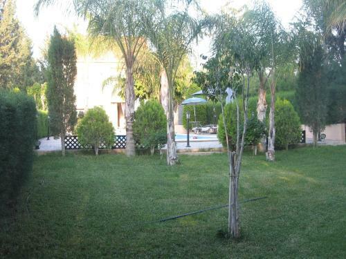 Zena Holiday Villa