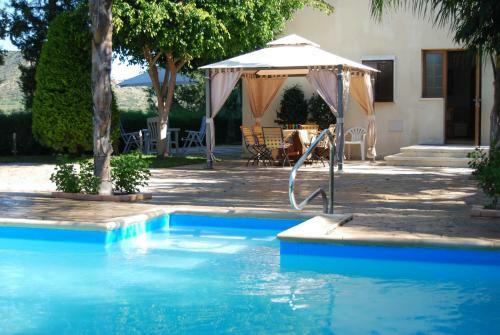 Zena Holiday Villa