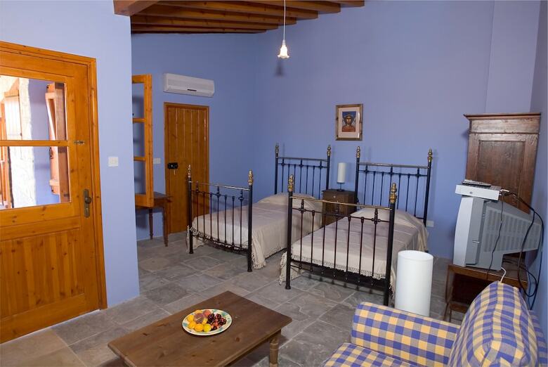 Apartamento Eveleos Country House