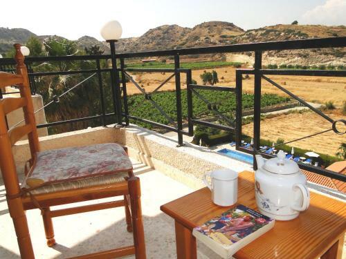 Ampelokipi Holiday Apartments