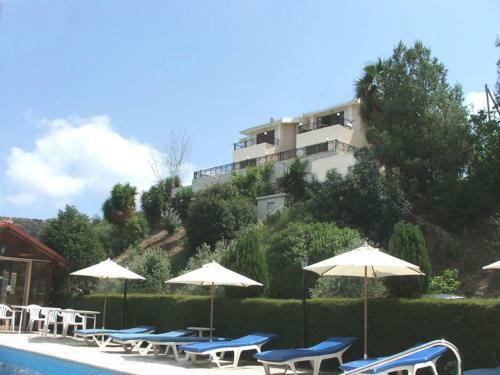 Ampelokipi Holiday Apartments