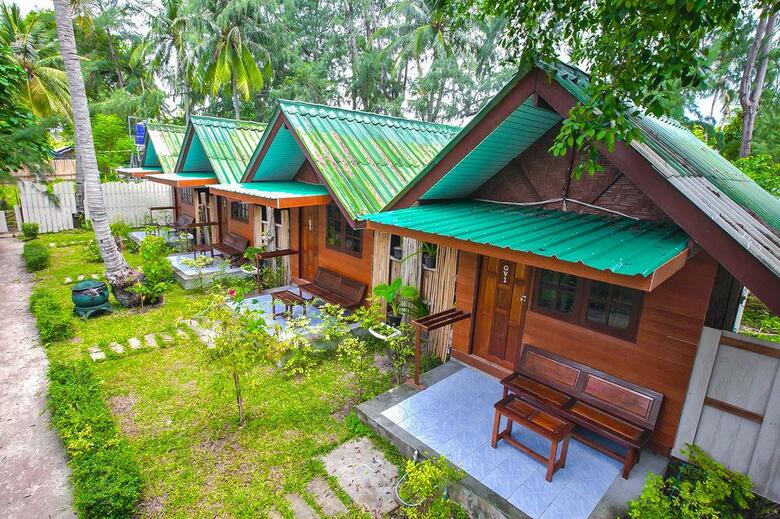 Hotel Salisa Resort
