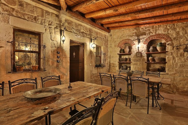 Meleklerevi Cave Hotel