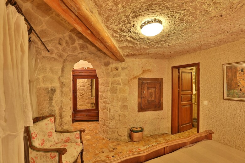 Meleklerevi Cave Hotel