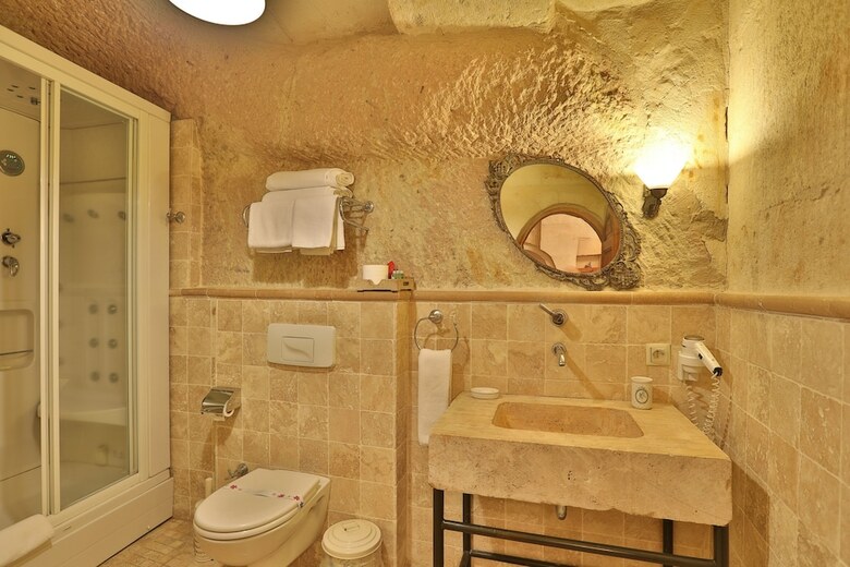 Meleklerevi Cave Hotel