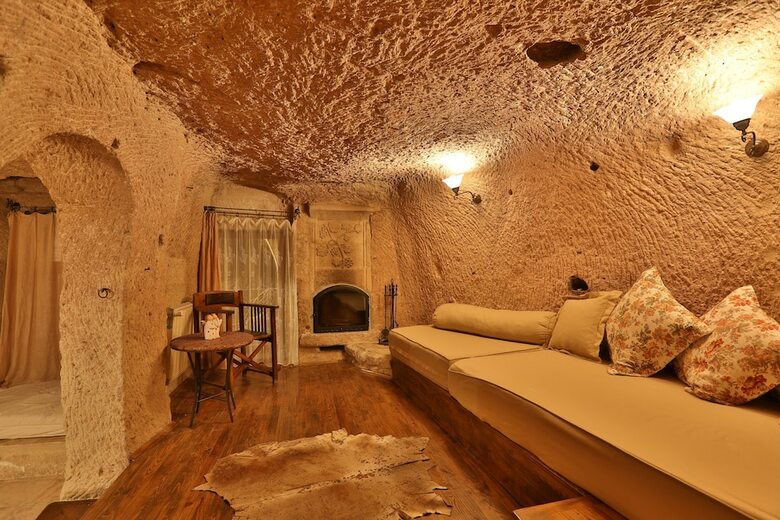 Meleklerevi Cave Hotel