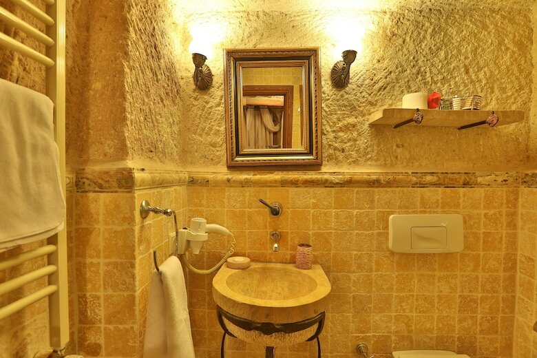 Meleklerevi Cave Hotel