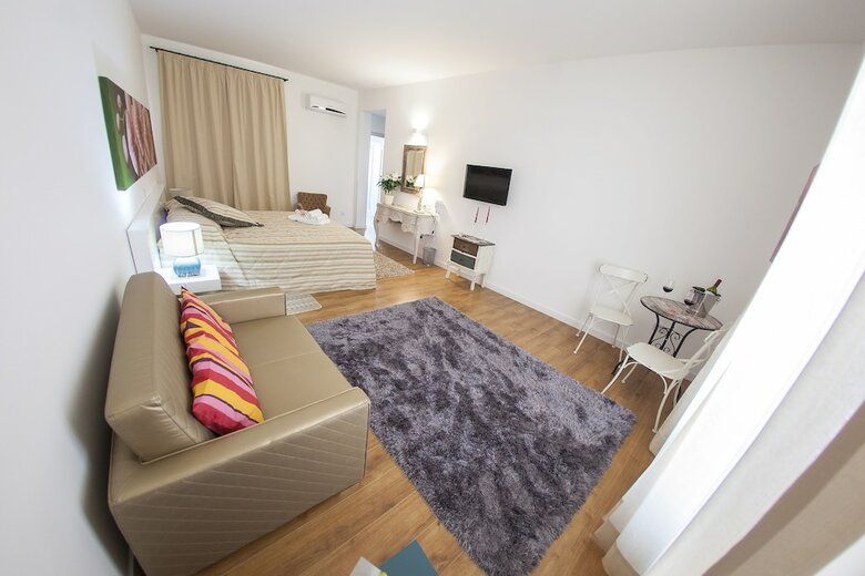 Apartamentos Operetta House